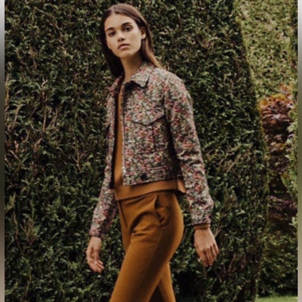 Aritza Sunday Best Claire Crop Jacket Blazer Jacquard Floral  Zip Front XS Women